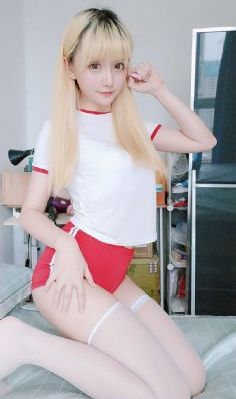 变成黑皮辣妹后朋友做了的梦二季