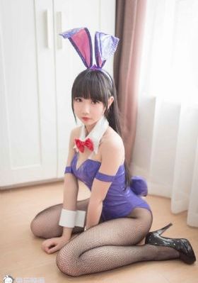 女教师hd中字版高清费看
