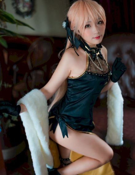年轻的女老师3