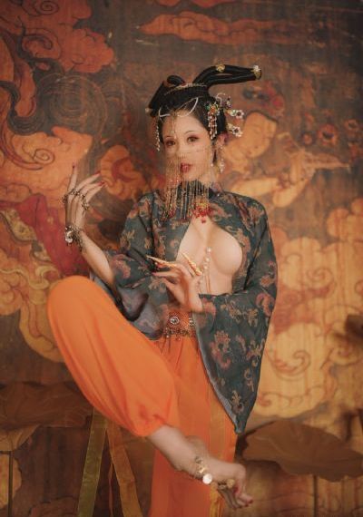 都市美艳麻麻高潮小说