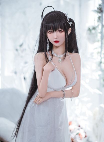 年轻的秘书3在线观看