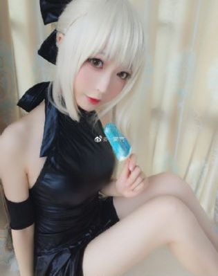 护士扒下内裤让我爽一夜电影