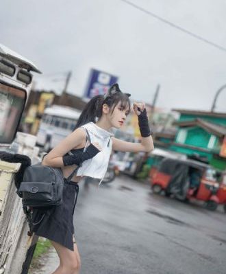 女大学生按摩院